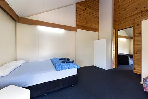 The Station Hotel Jindabyne Room photo
